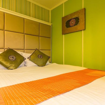 Sam'S Lodge Бангкок Екстер'єр фото
