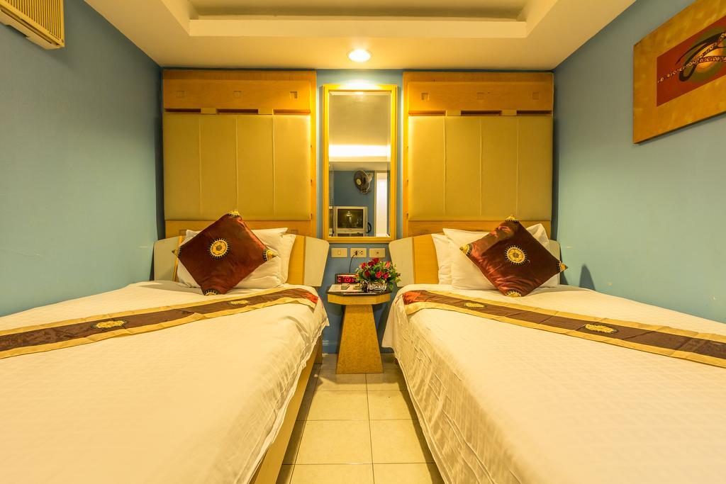 Sam'S Lodge Бангкок Екстер'єр фото